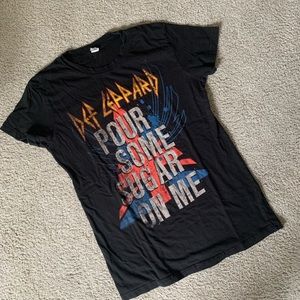 Def Leppard Band Tshirt
